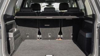 Leasing Hatchback Volkswagen Touran 2023