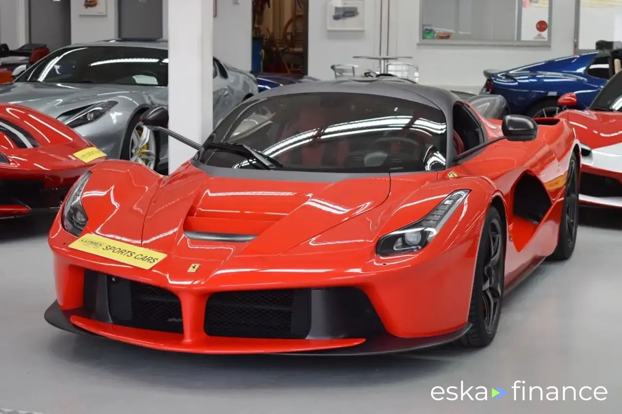 Leasing Coupe Ferrari LaFerrari 2014