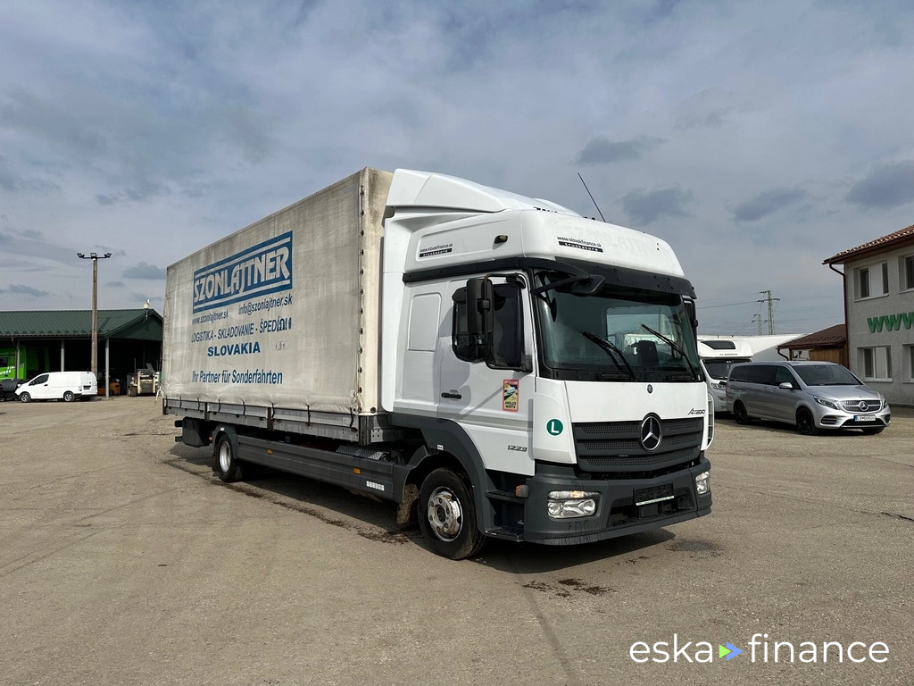 Leasing Special truck Mercedes-Benz Atego 2017