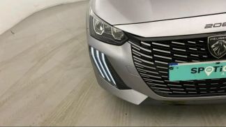 Lízing Sedan Peugeot 208 2024