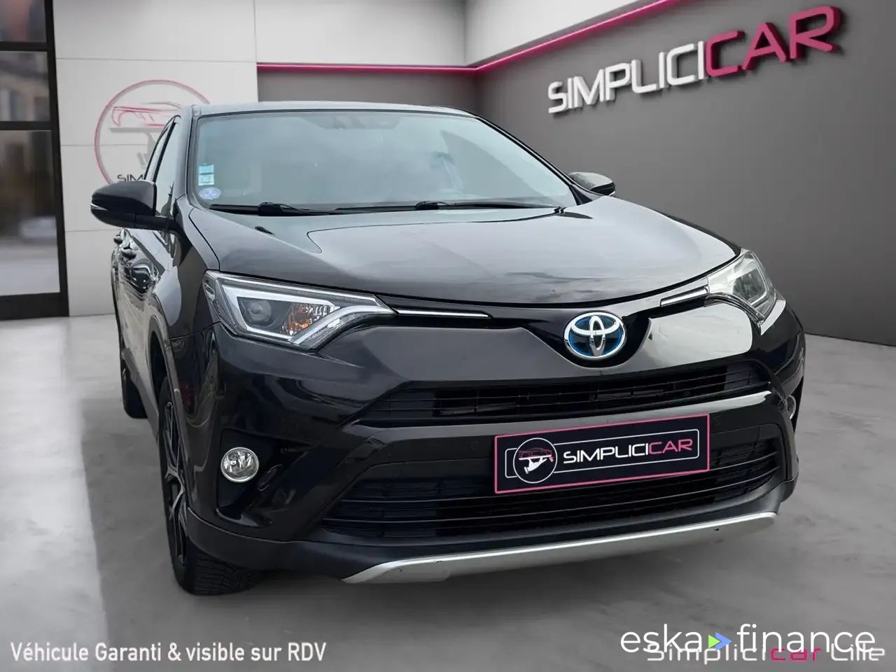 Financování Vagón Toyota RAV 4 2016