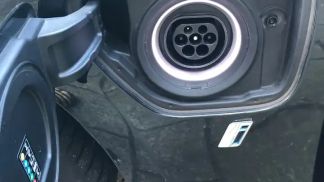 Lízing Sedan BMW 330 2017