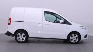 Van Ford Transit Courier 2021