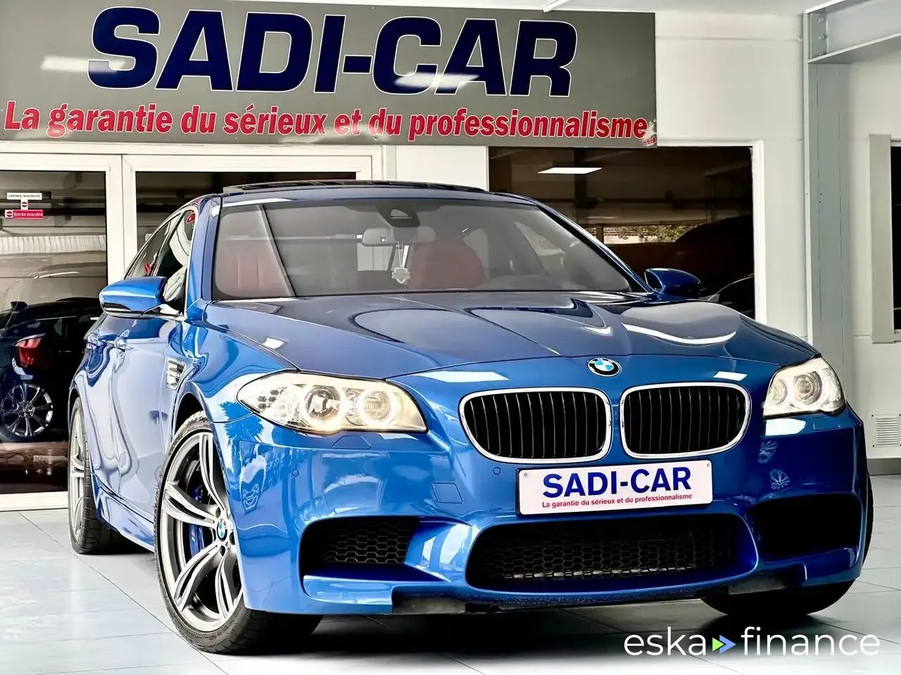 Finansowanie Sedan BMW M5 2014