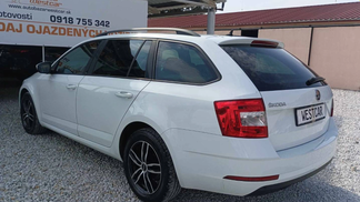 Wóz Skoda OCTAVIA COMBI 2017