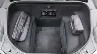 Lízing Kupé Ferrari 296 2023