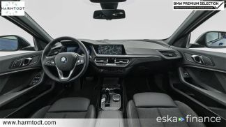 Hatchback BMW 118 2023