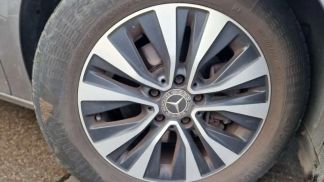 Lízing Hatchback MERCEDES B 180 2019