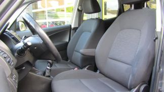Leasing Hatchback Hyundai ix20 2011
