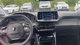 Leasing Sedan Peugeot E-208 2024