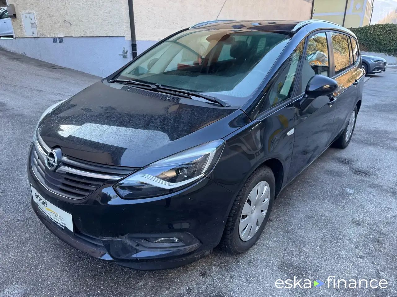 Leasing Hatchback Opel Zafira 2018