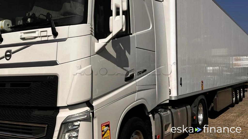 Traktorová jednotka Volvo FH 2019