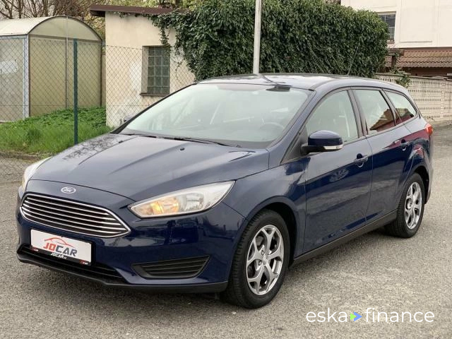 Wóz Ford Focus 2016