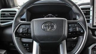 Finansowanie SUV Toyota Tundra 2022