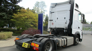 Ciągnik siodłowy MERCEDES ACTROS 2015