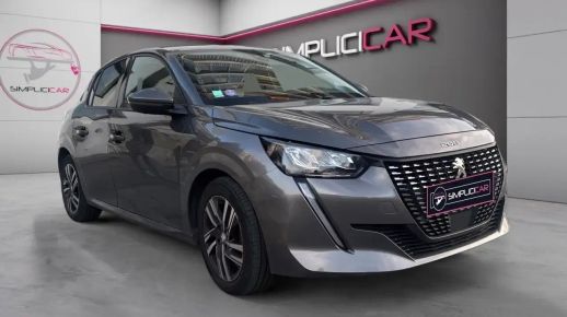 Peugeot 208 2021