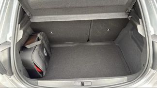 Leasing Sedan Peugeot 208 2024