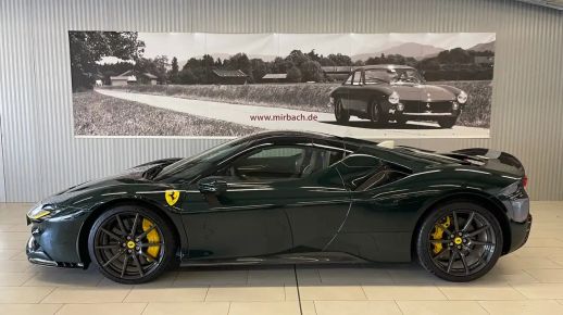 Ferrari SF90 SPIDER 2023