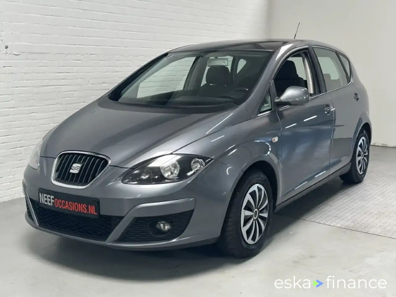 Lízing Hatchback Seat Altea 2012