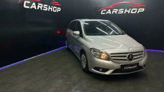 Lízing Hatchback MERCEDES B 180 2012