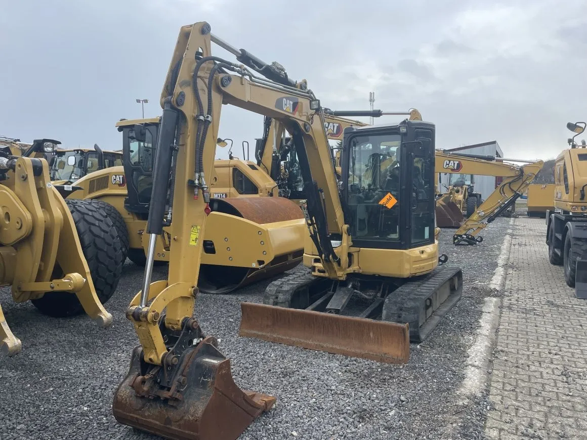 Finansowanie Koparka gąsienicowa Caterpillar 305 E2 CR 2017