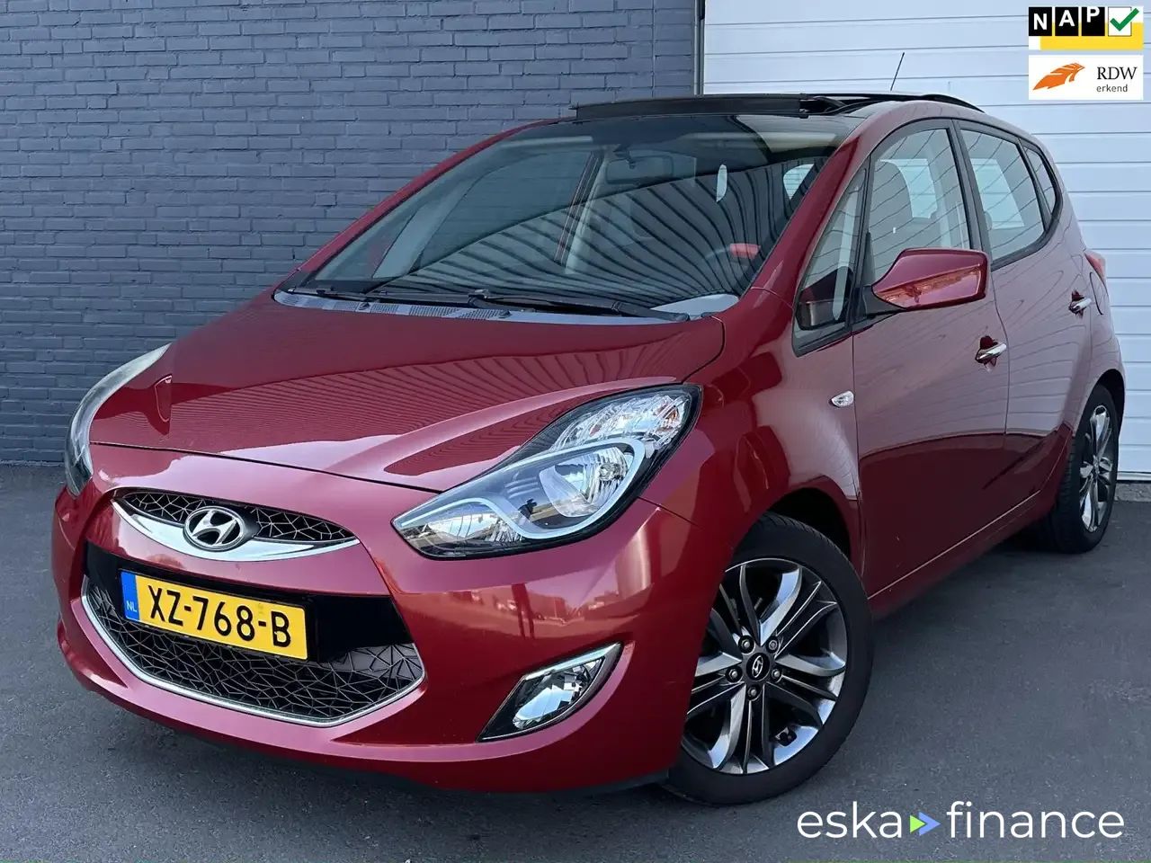 Lízing Hatchback Hyundai ix20 2011