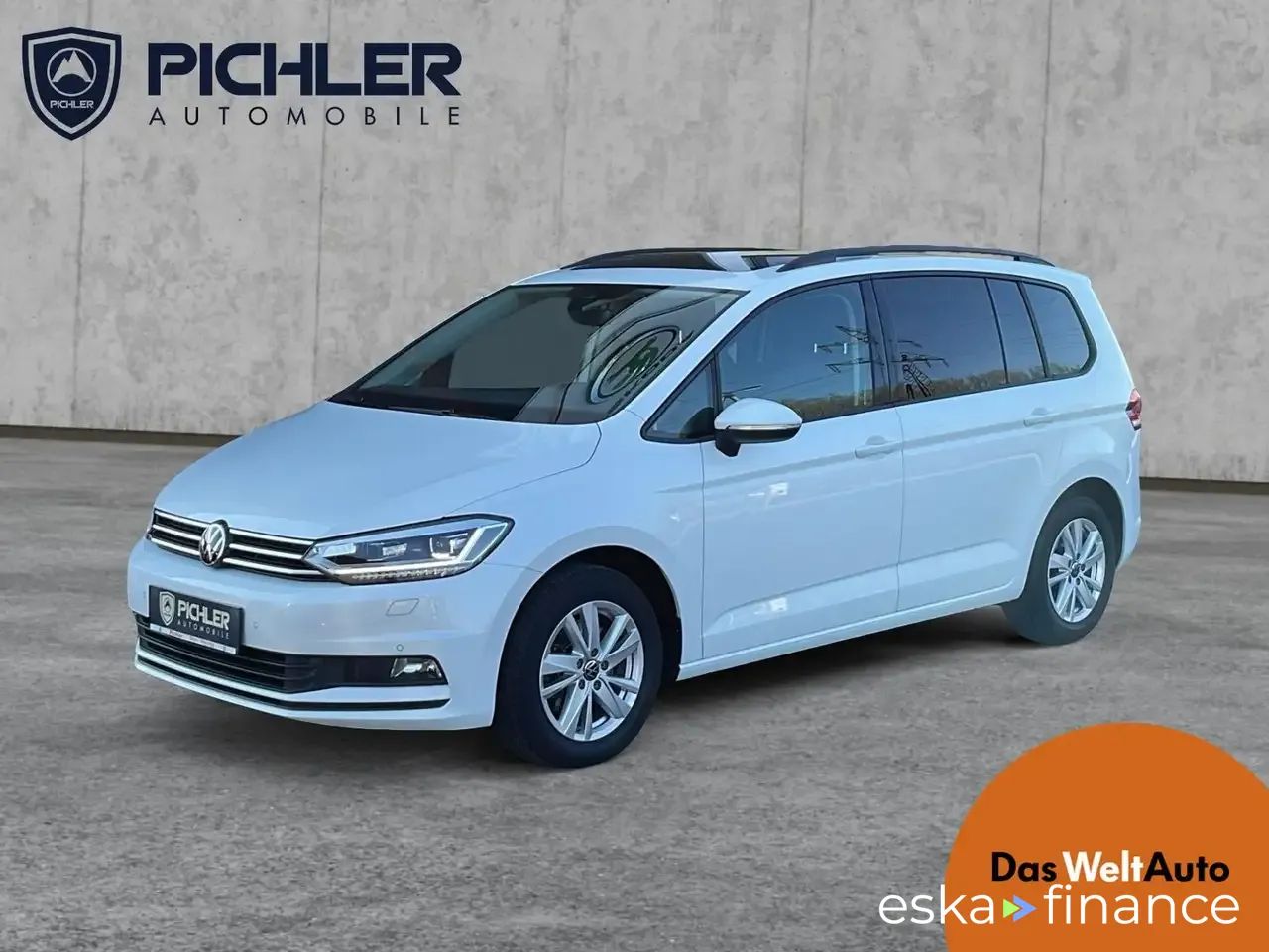 Lízing Hatchback Volkswagen Touran 2021