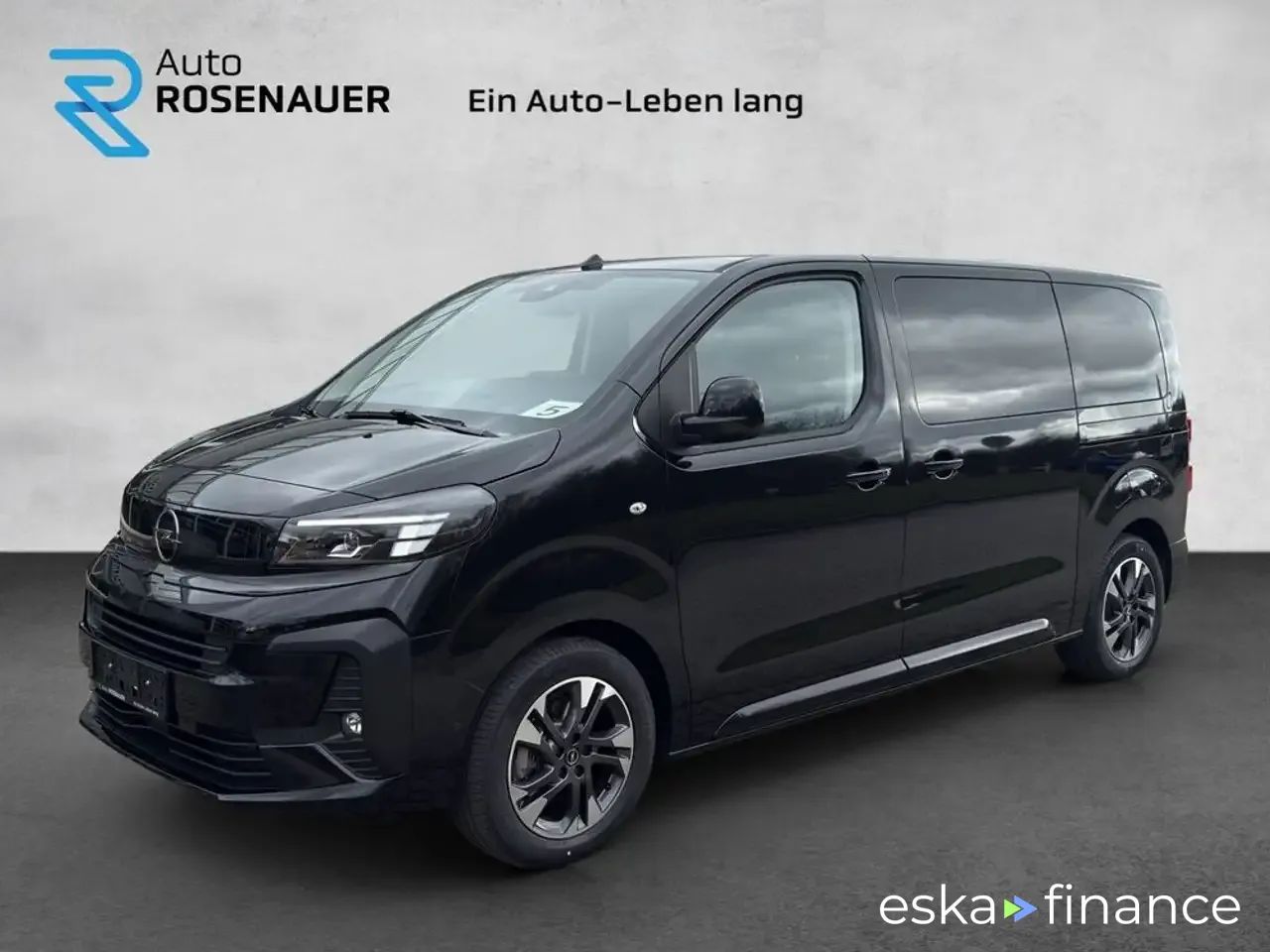 Lízing Hatchback Opel Zafira 2025