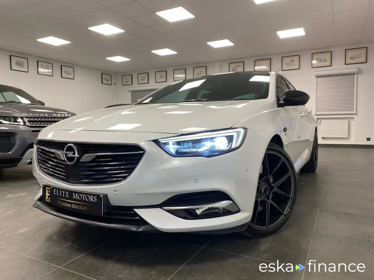 Lízing Hatchback Opel Insignia 2017