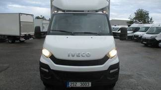 Closed truck Iveco DAILY 2015