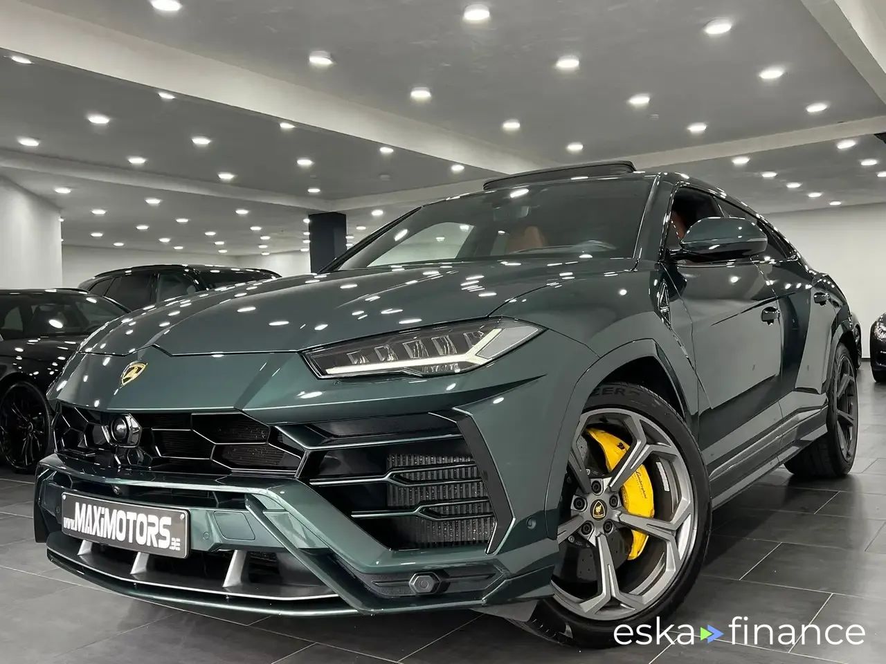 Leasing SUV Lamborghini Urus 2021