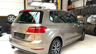 Financování Hatchback Volkswagen Golf Sportsvan 2016