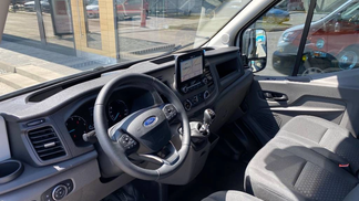 Otwarte z kredensami Ford Transit 2022