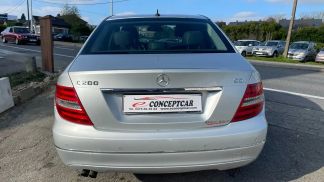 Lízing Sedan MERCEDES C 200 2012