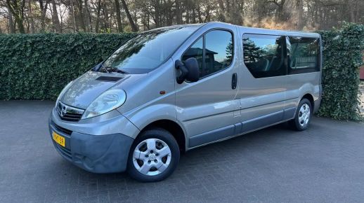 Opel Vivaro 2012