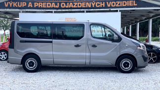 Vagón Opel Vivaro 2016