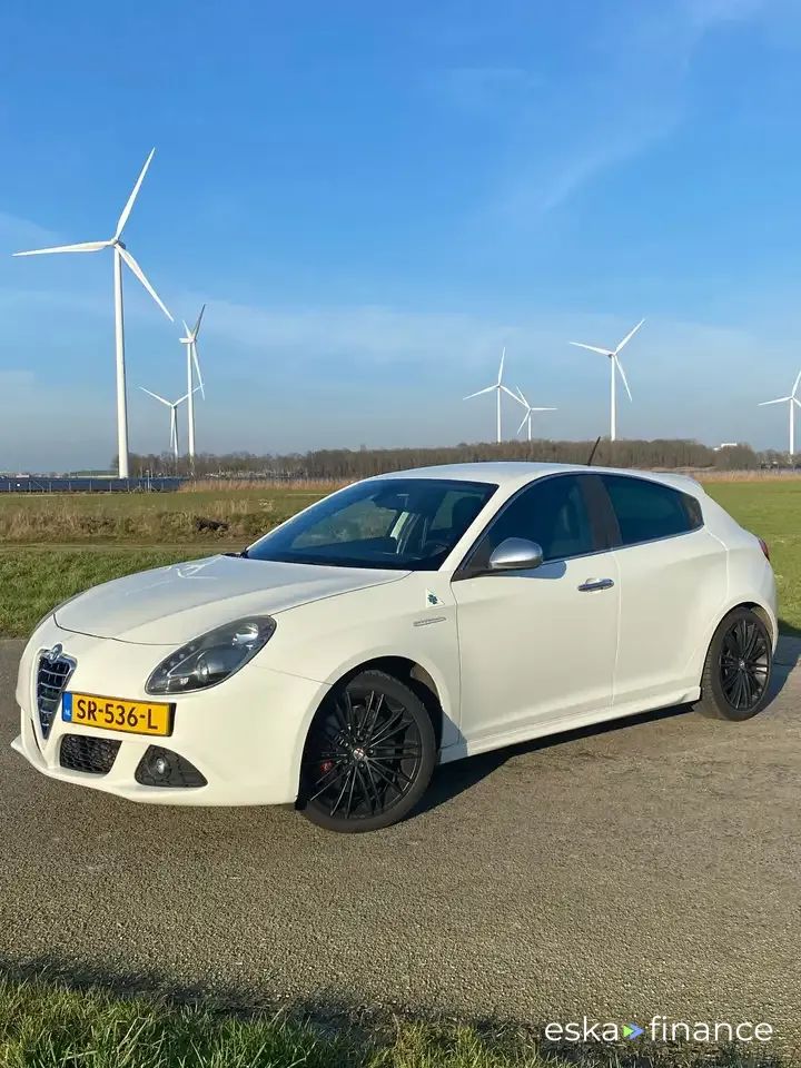 Finansowanie Hatchback Alfa Romeo Giulietta 2012