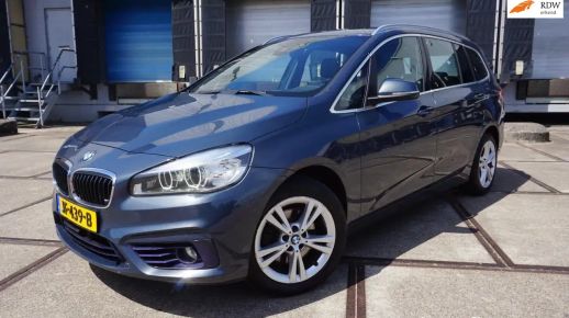 BMW 218 2016