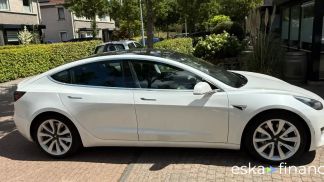Lízing Sedan Tesla Model 3 2020