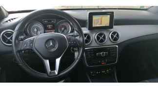 Finansowanie SUV MERCEDES GLA 200 2015