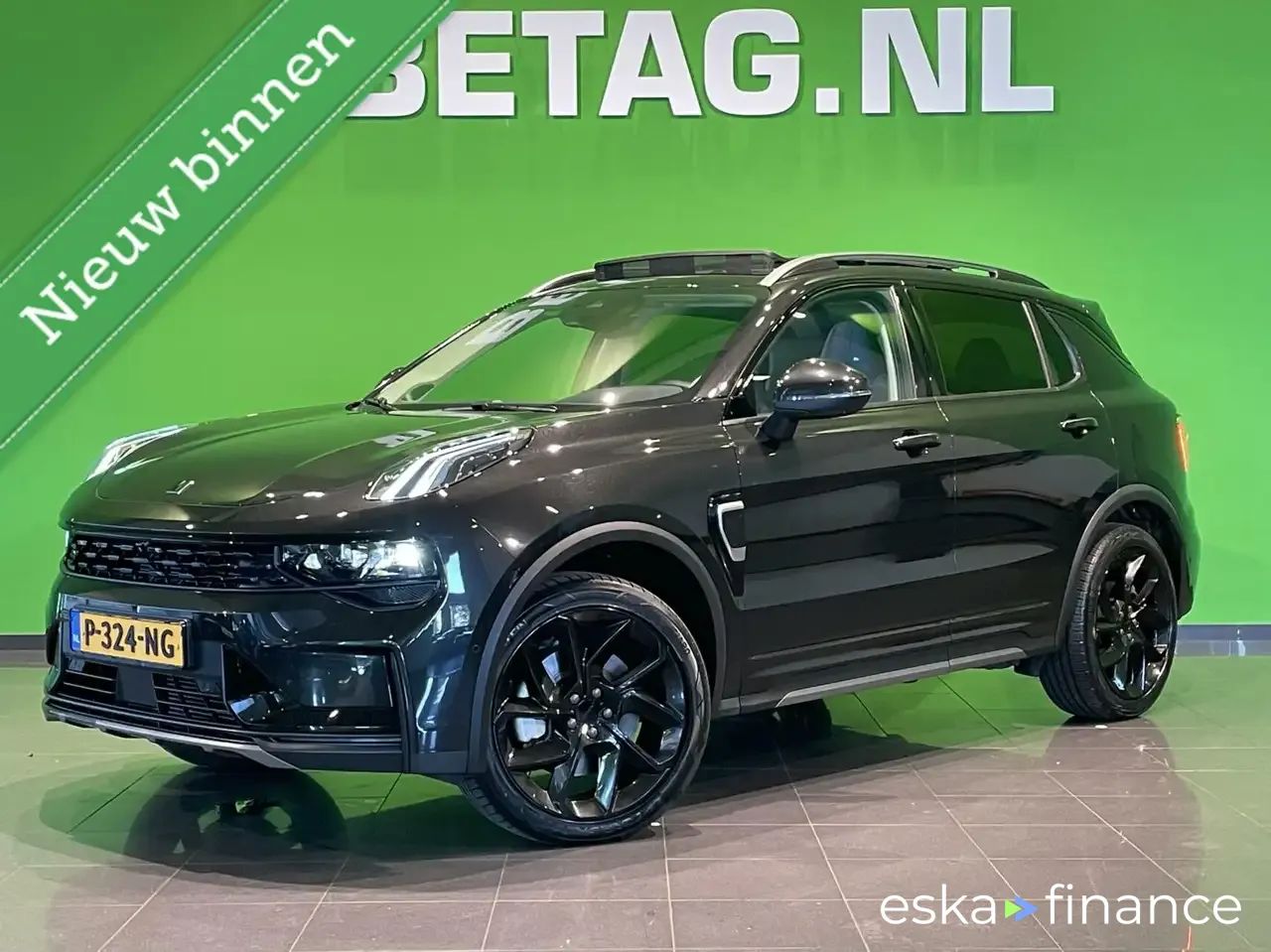 SUV Lynk&Co 01 2022