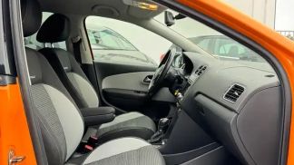 Lízing Sedan Volkswagen POLO CROSS 2012
