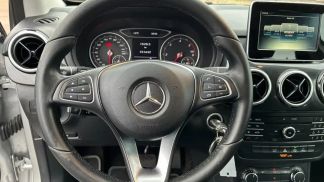 Leasing Hatchback MERCEDES B 200 2016