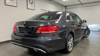Financování Hatchback MERCEDES E 220 2015