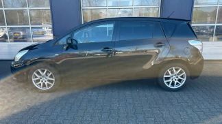 Lízing Hatchback Toyota Verso 2010