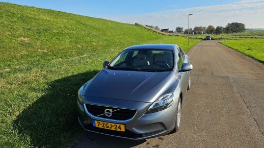 Volvo V40 2014