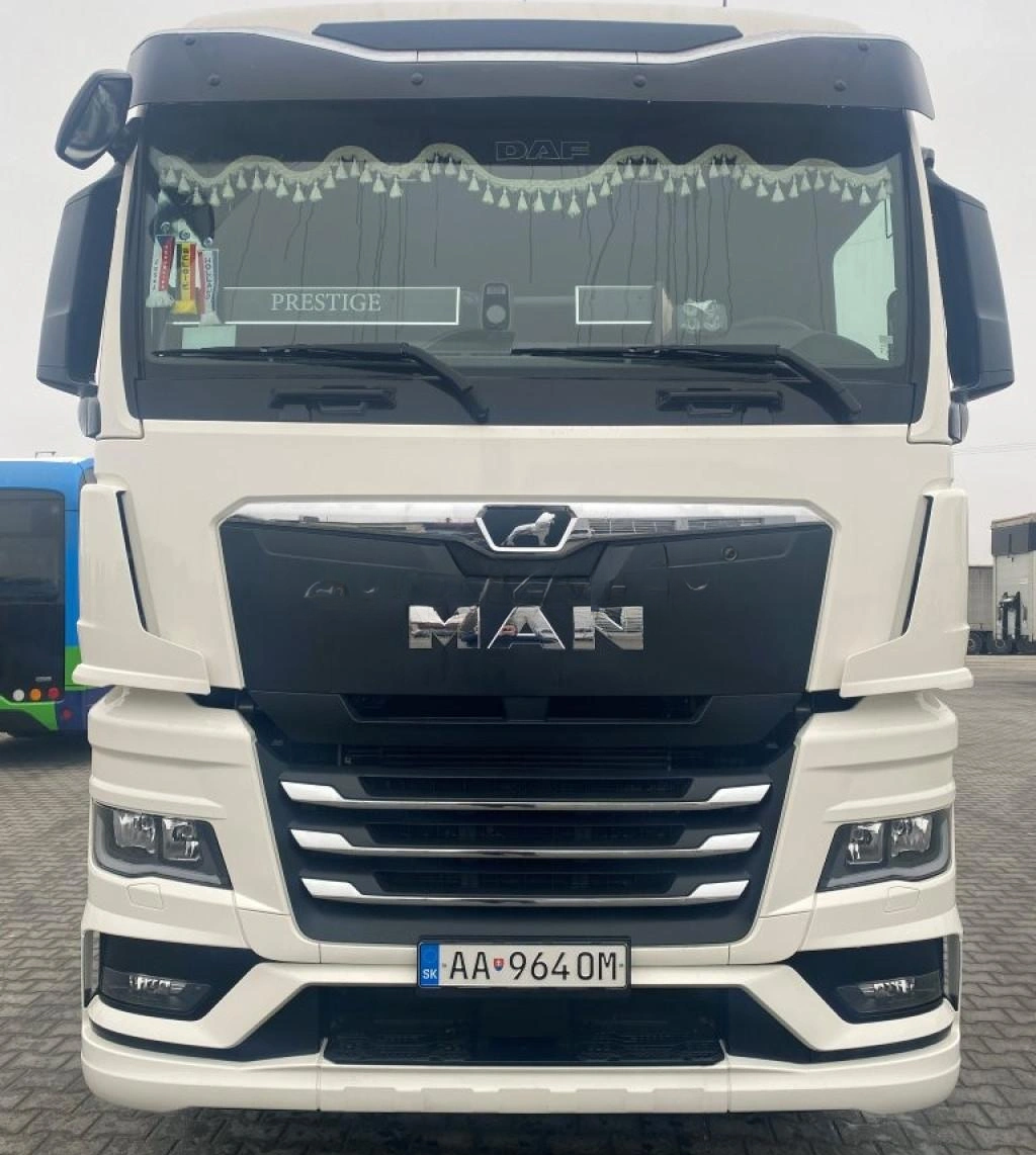 Leasing Tractor unit MAN TGX 2024