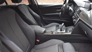 Lízing Sedan BMW 320 2014