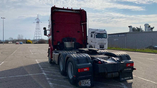 Tractor unit Scania R520 2015