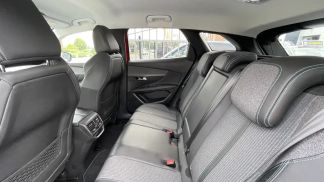 Lízing Hatchback Peugeot 3008 2021